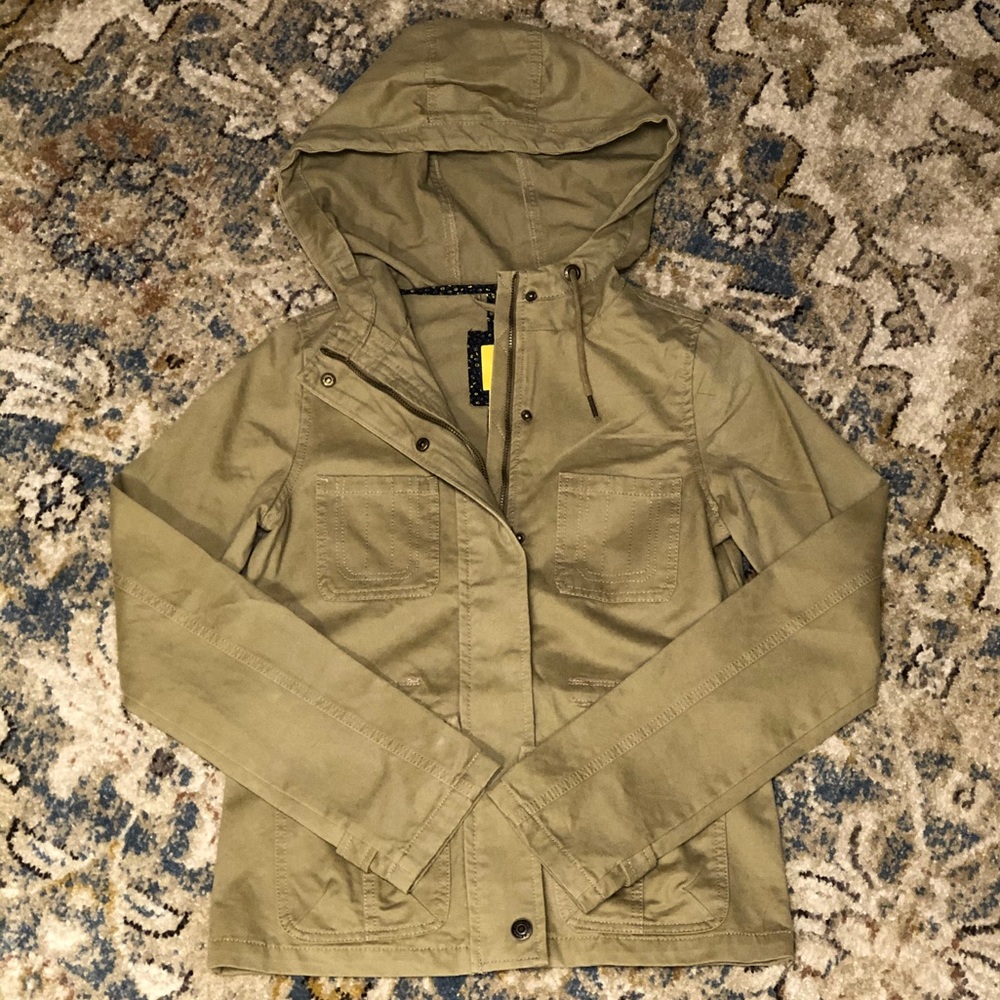 Brand New! Women’s Utility Jacket!